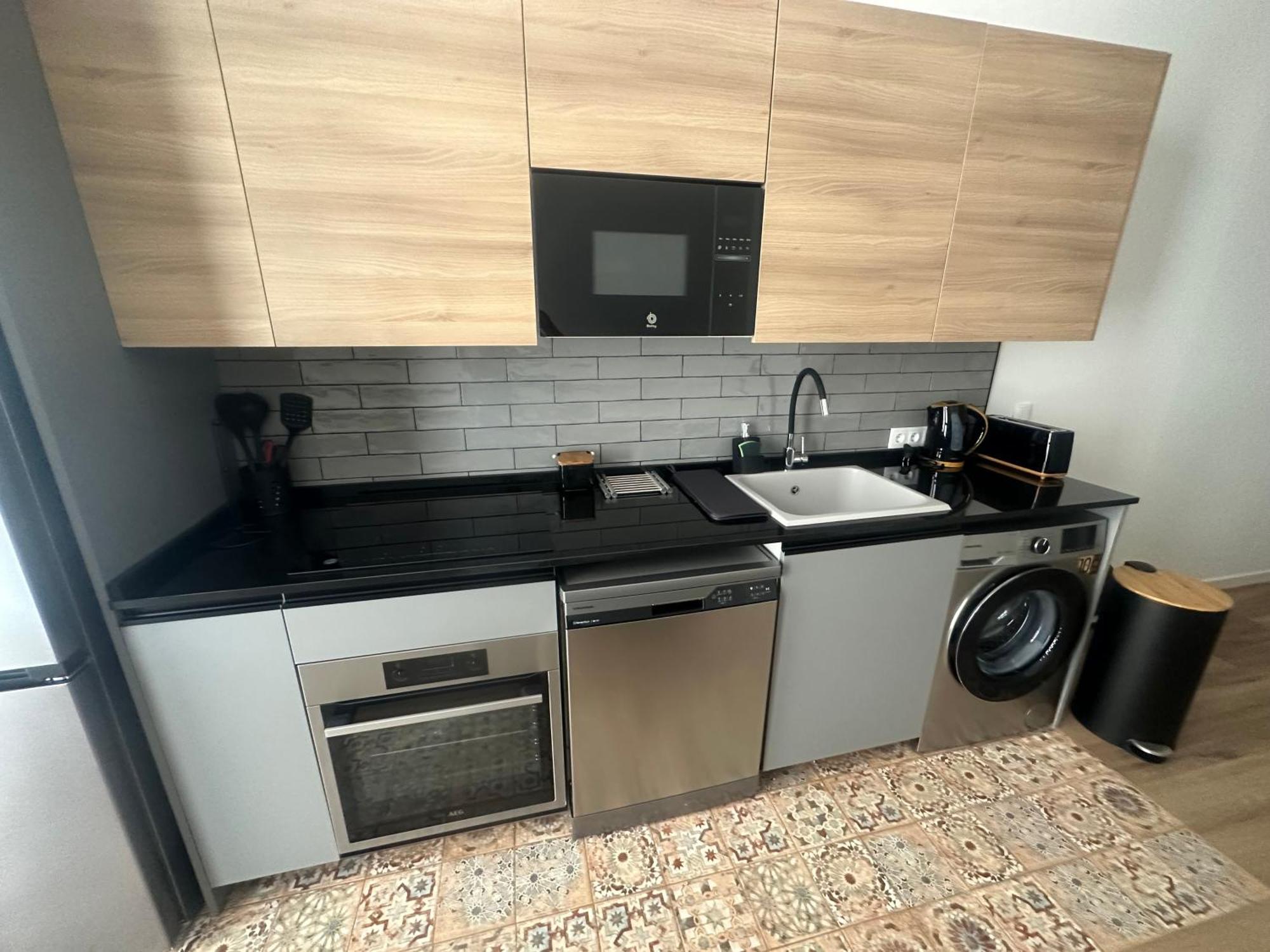 Portobeach Valencia Suites Eksteriør bilde